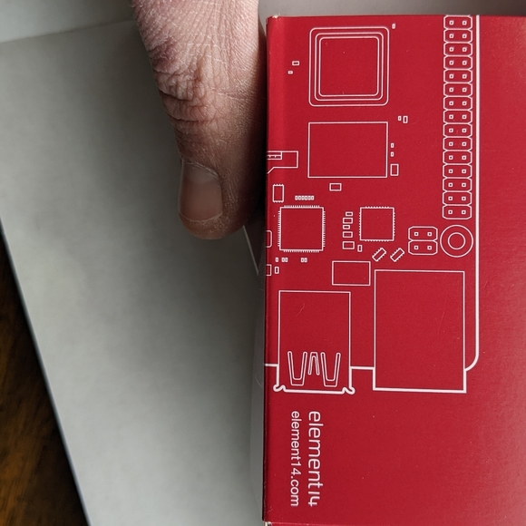 Raspberry Pi 4 Model B 4GB Starter Kit - Picture 5 of 11